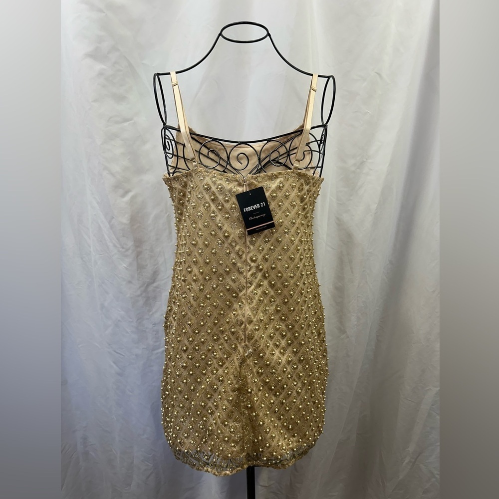 Forever 21 Gold pearl detail shift dress size L - Picture 3 of 10
